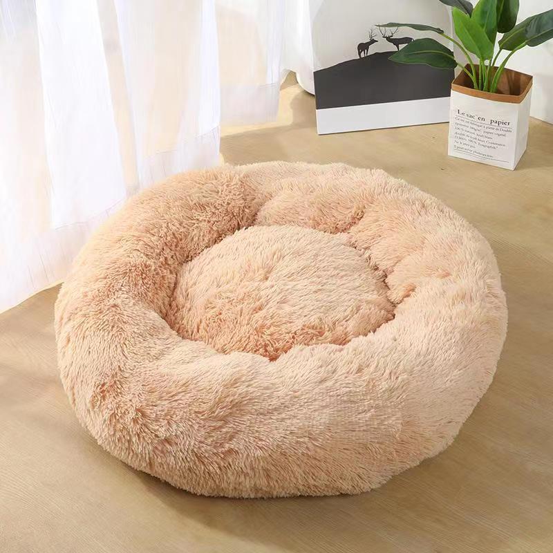 Fluffy nest bed for pet